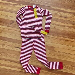 NWT Kids Unisex Primary Red White Striped Christmas Holiday Pajama Set 12